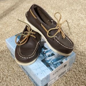 Classic loafer boat shoe in brown by Sperry